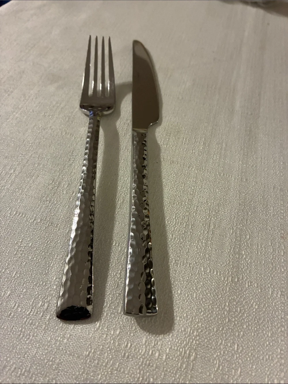 Tomadachi Hammered Stainless Steel Flatware Set Silver Tone Dinner Fork & Knife